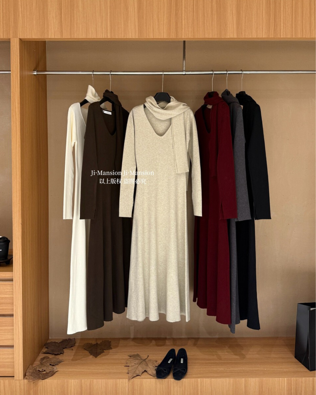 【即納】スカーフネック フレアニットワンピース