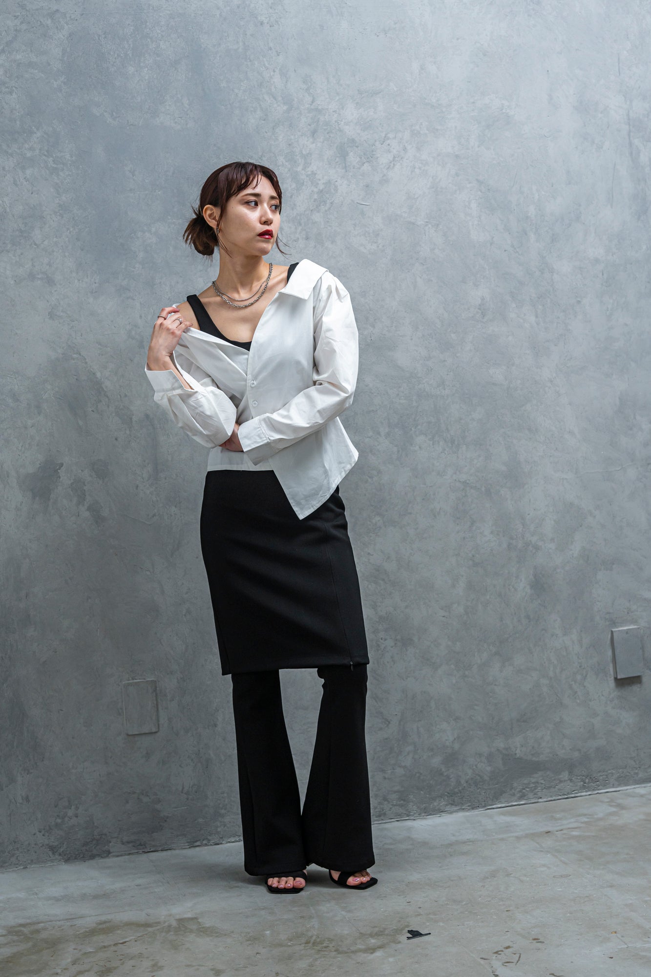 デザインシャツトップス