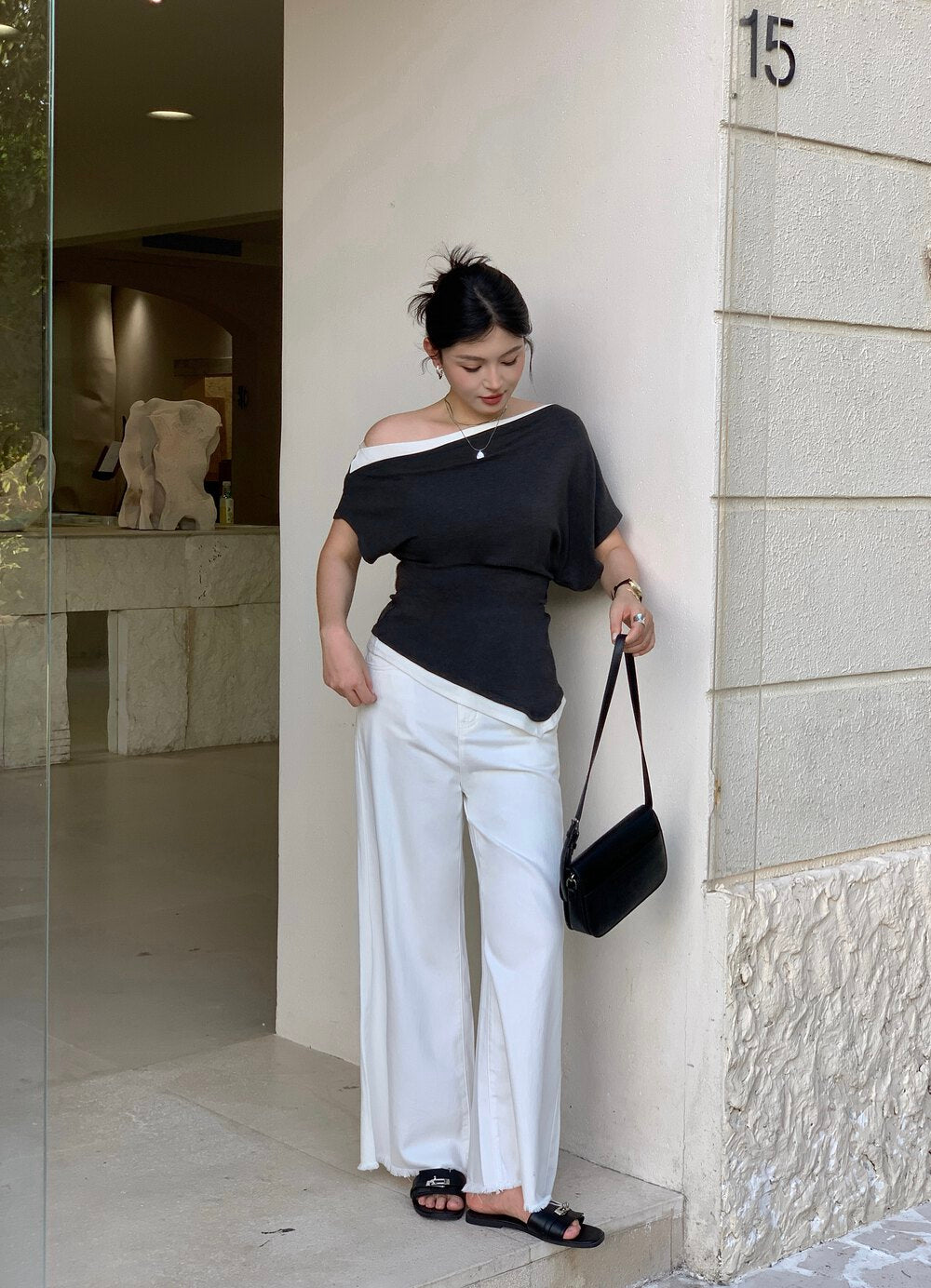 \ Limited Collection♡ /【即納】オフショルダーアシメTシャツ