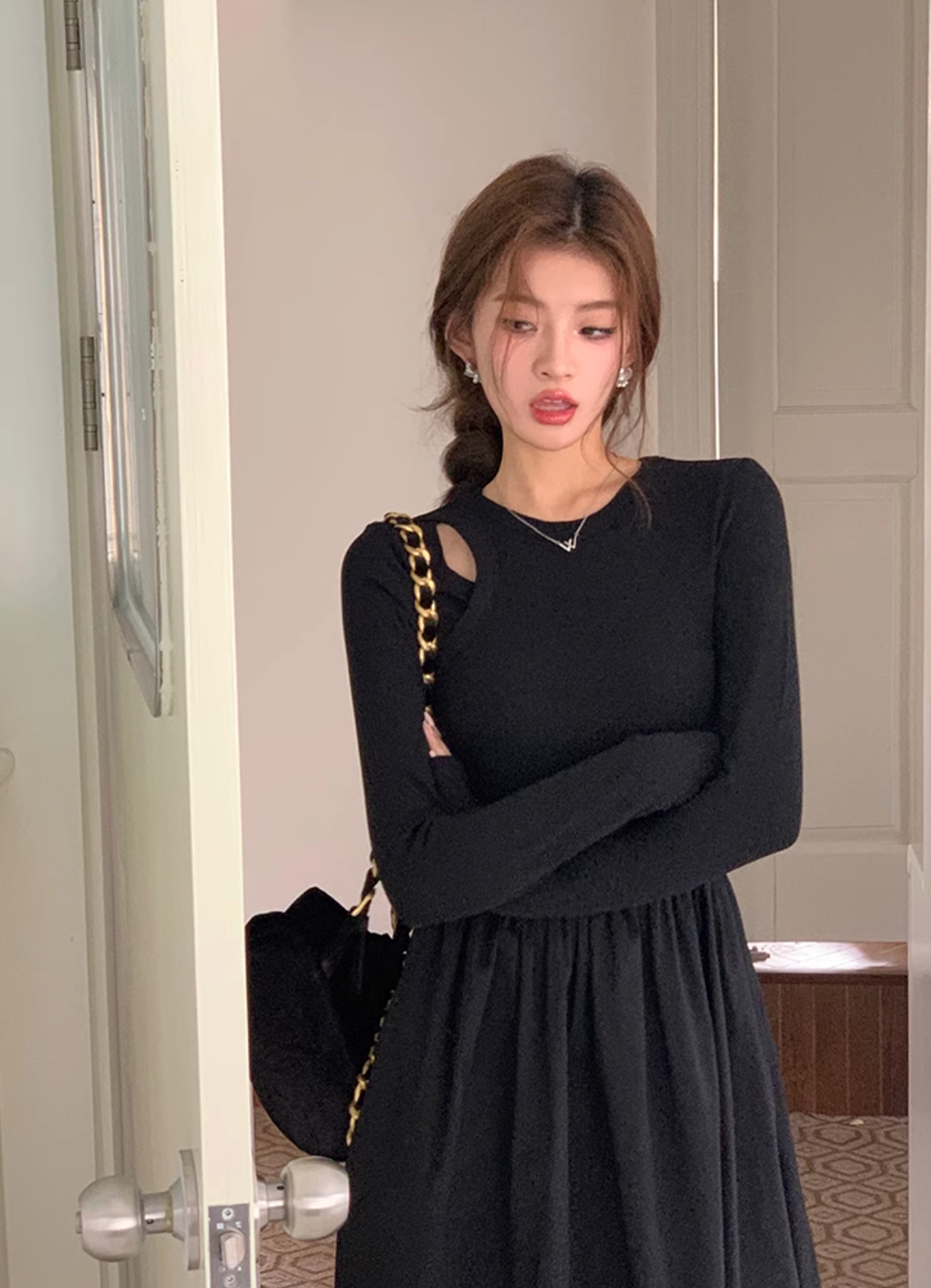 ショルダースリットワンピース