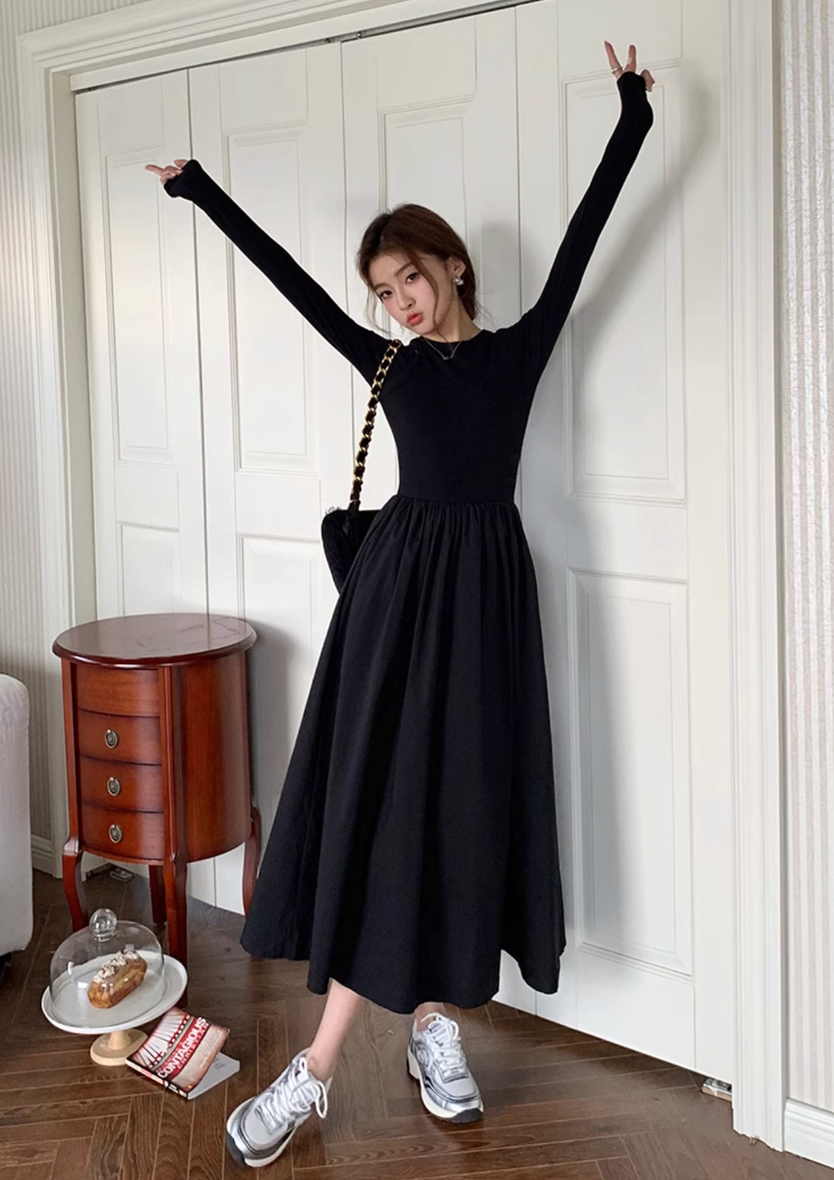 ショルダースリットワンピース