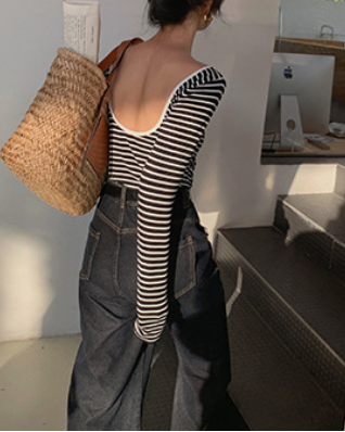 【即納】バックオープンボーダーカットソー