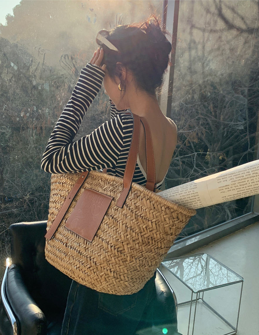 【即納】バックオープンボーダーカットソー