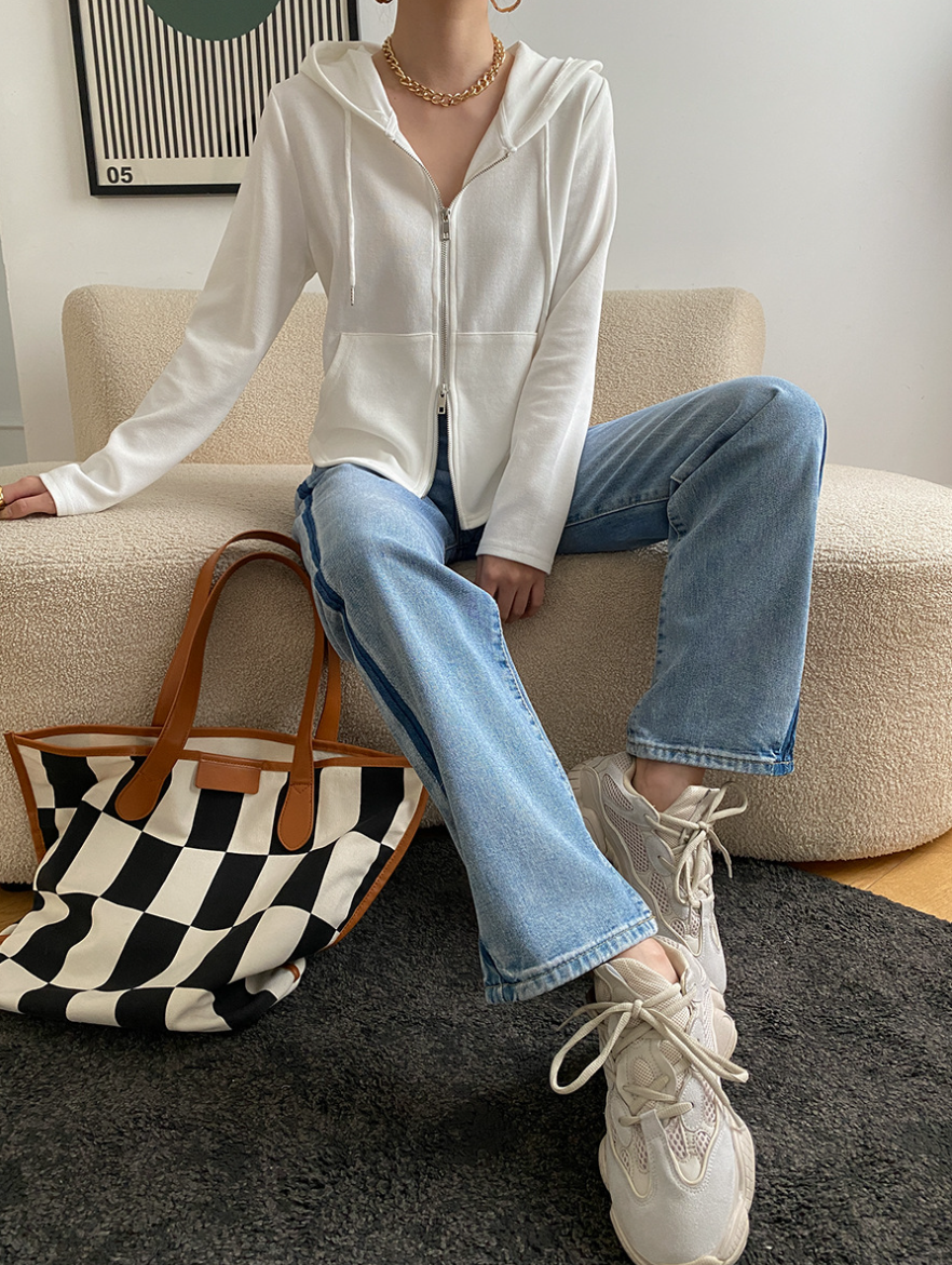 ダブルジップフーディー