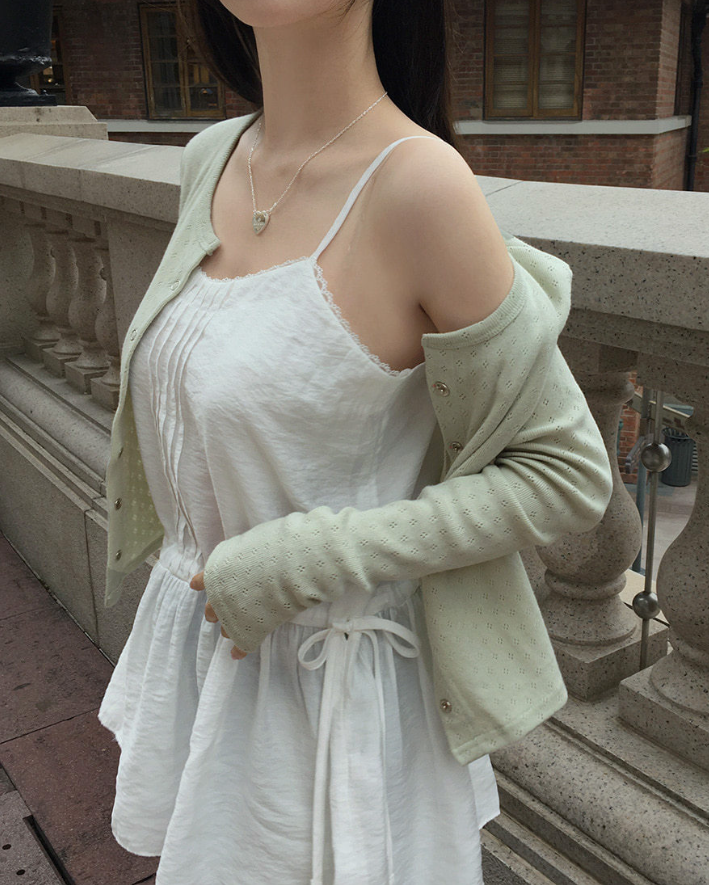 ドロストギャザーキャミトップ