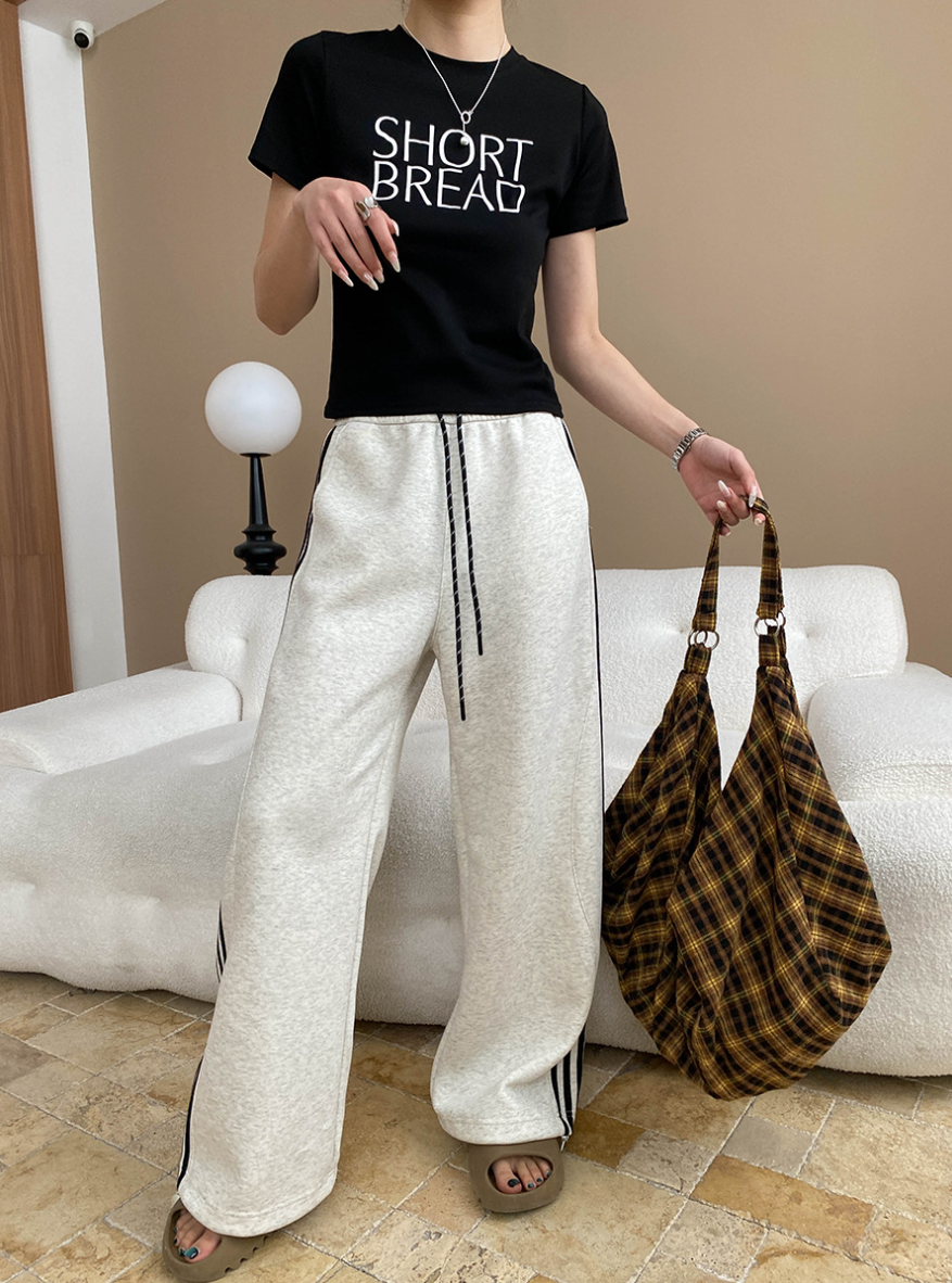 サイドラインスウェットワイドパンツ