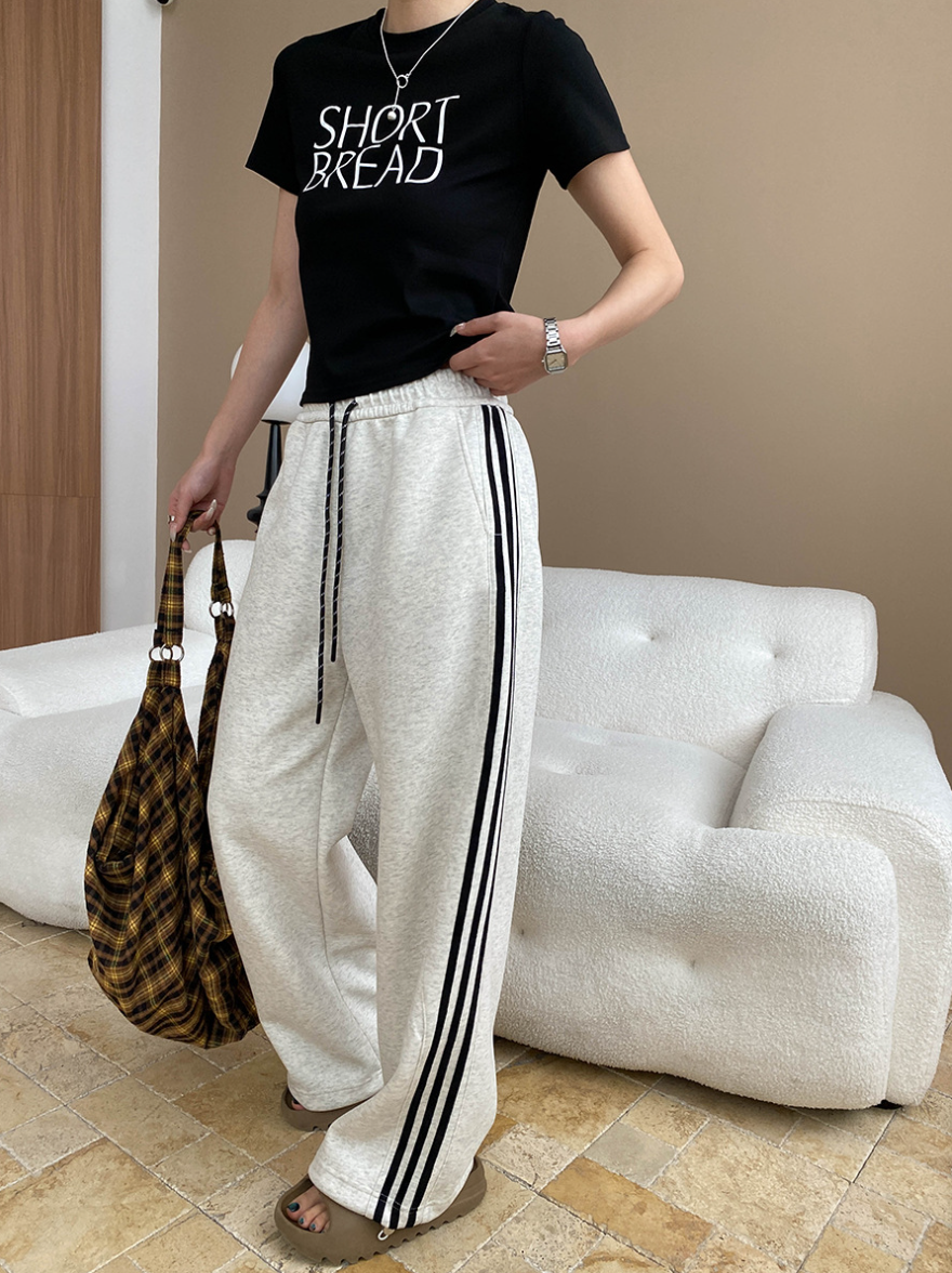 サイドラインスウェットワイドパンツ