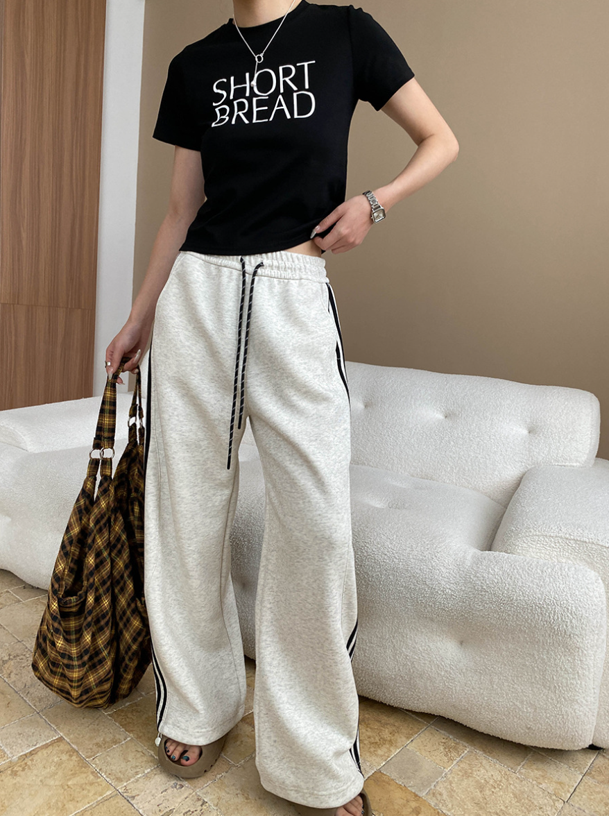 サイドラインスウェットワイドパンツ