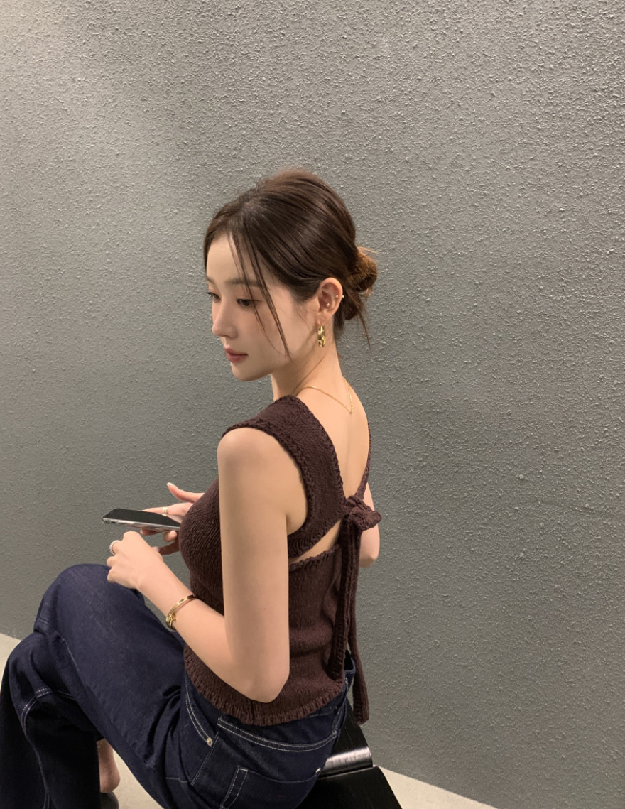 新作【即納 6/5(金)12:00~販売START】バックリボンニットタンクトップ