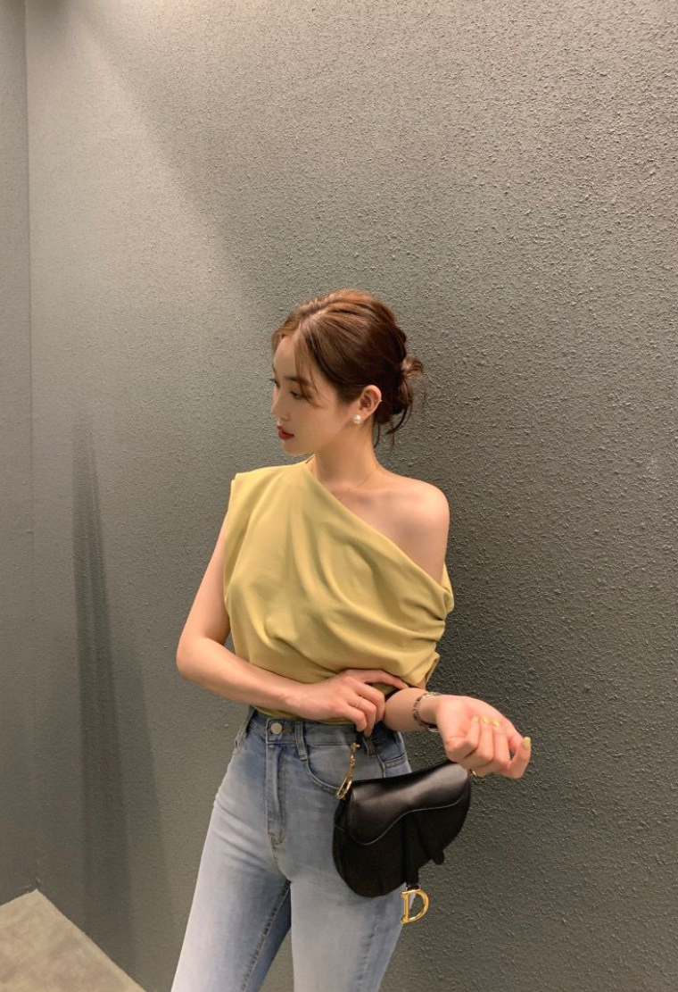 即納【新作 4/10(金)12:00~販売START】ギャザードレープワンショルトップス