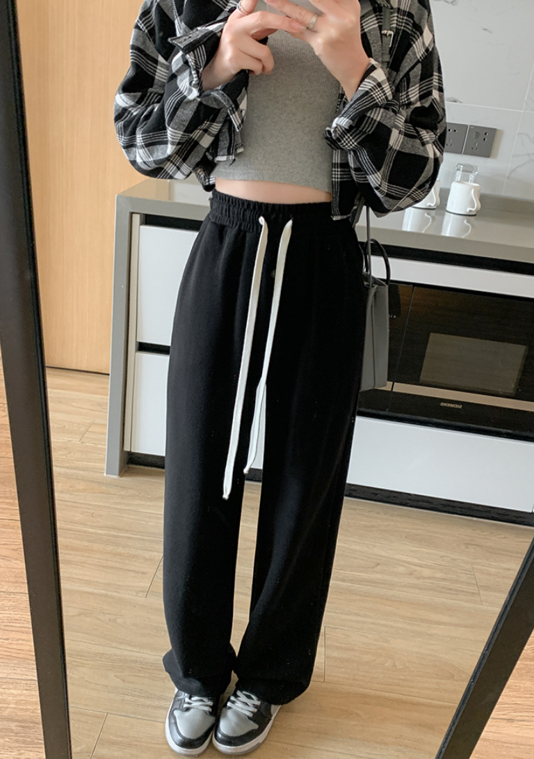 ストレートスウェットパンツ