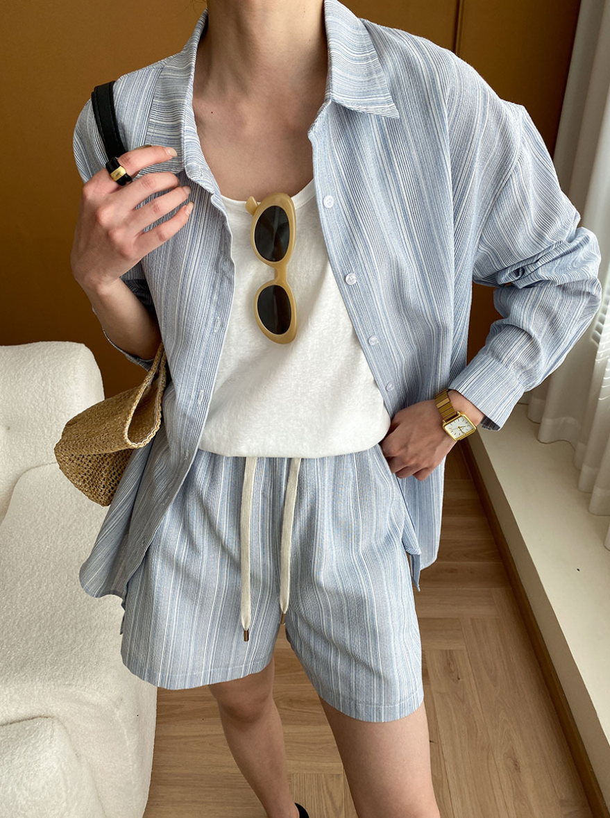 ストライプシャツセットアップ