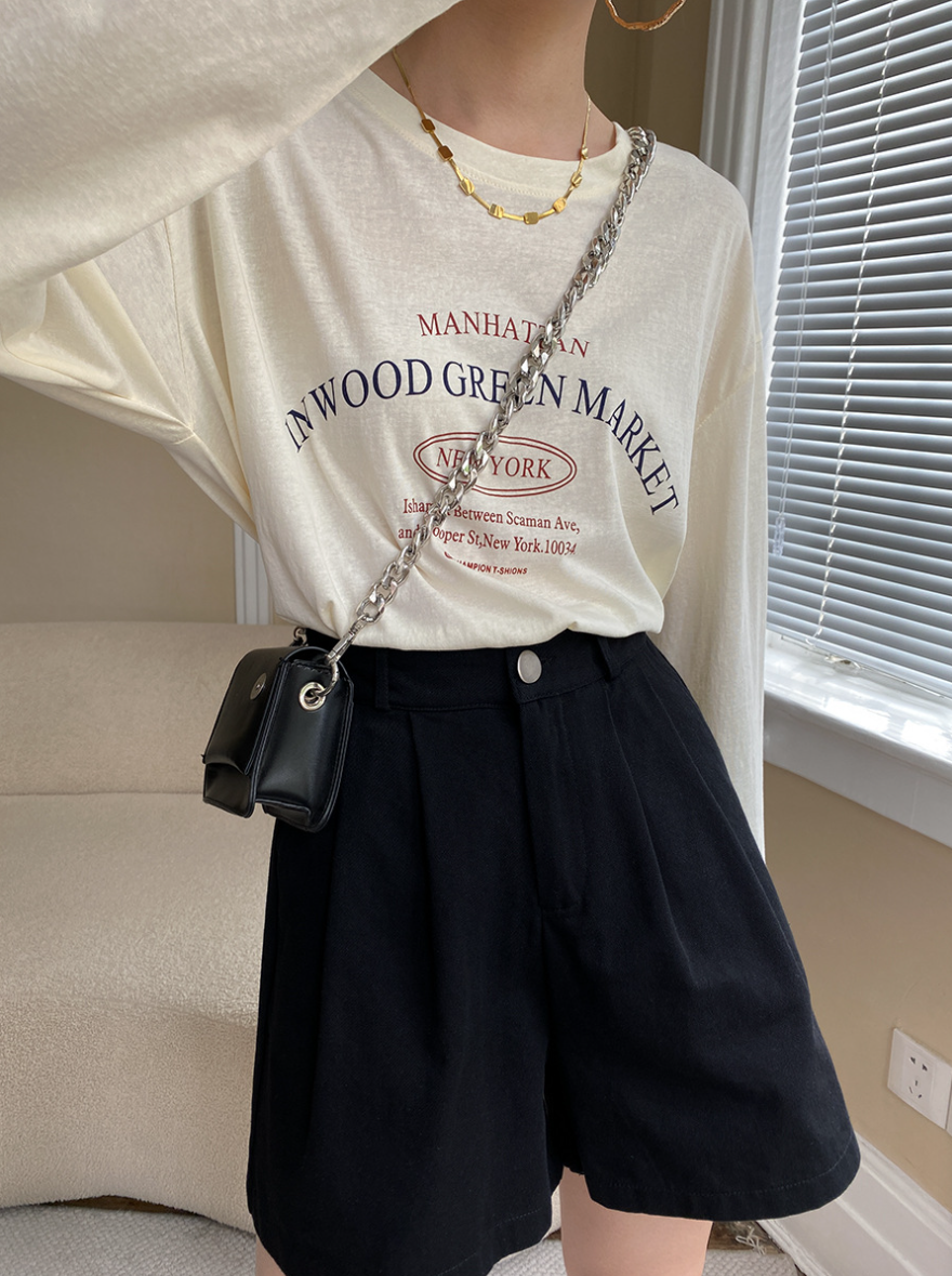 ハイウエストタックショートパンツ