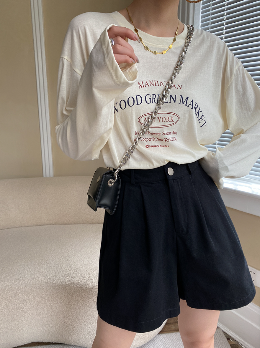 ハイウエストタックショートパンツ