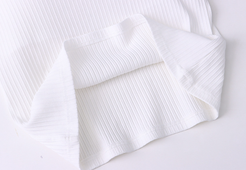 カップ付きスクエアネックリブトップス