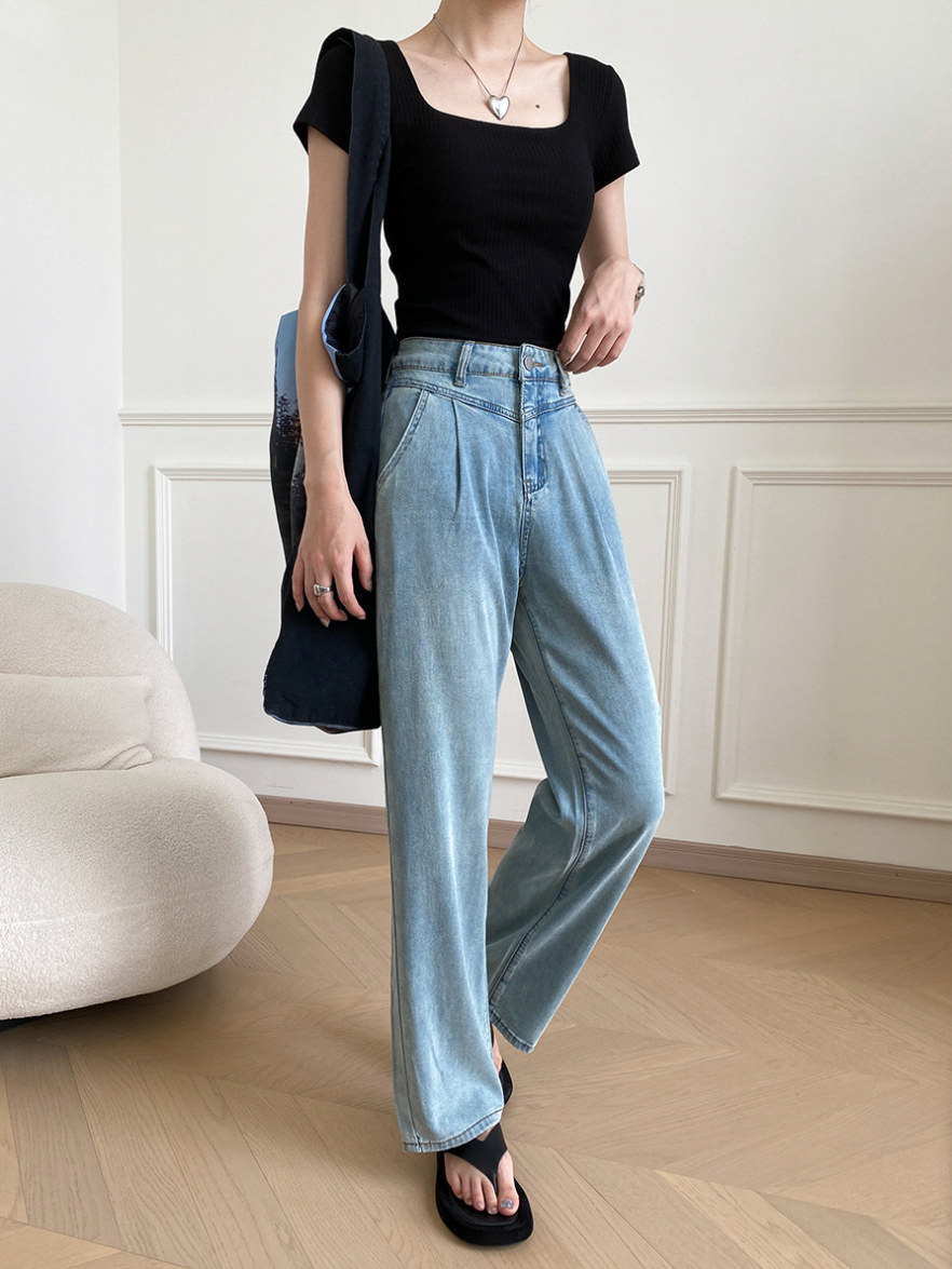 カップ付きスクエアネックリブトップス