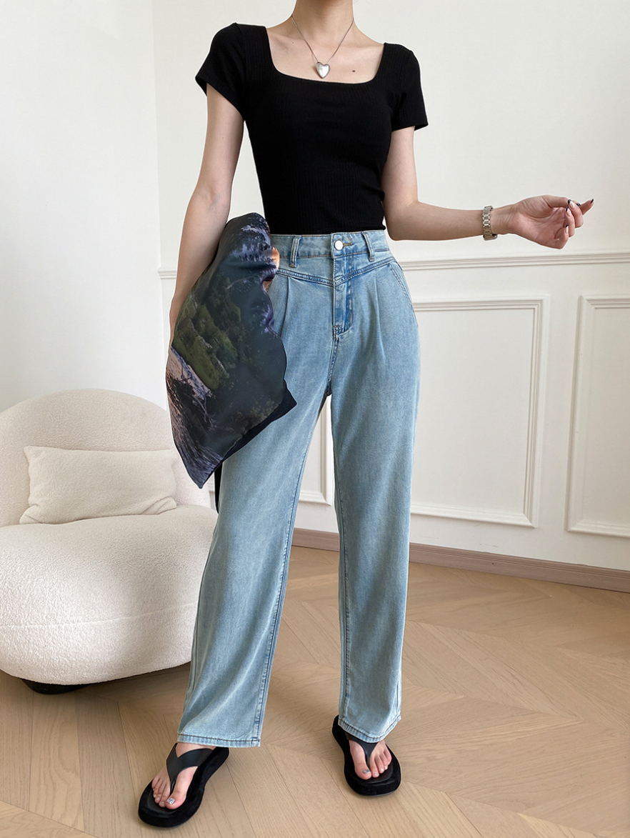 カップ付きスクエアネックリブトップス