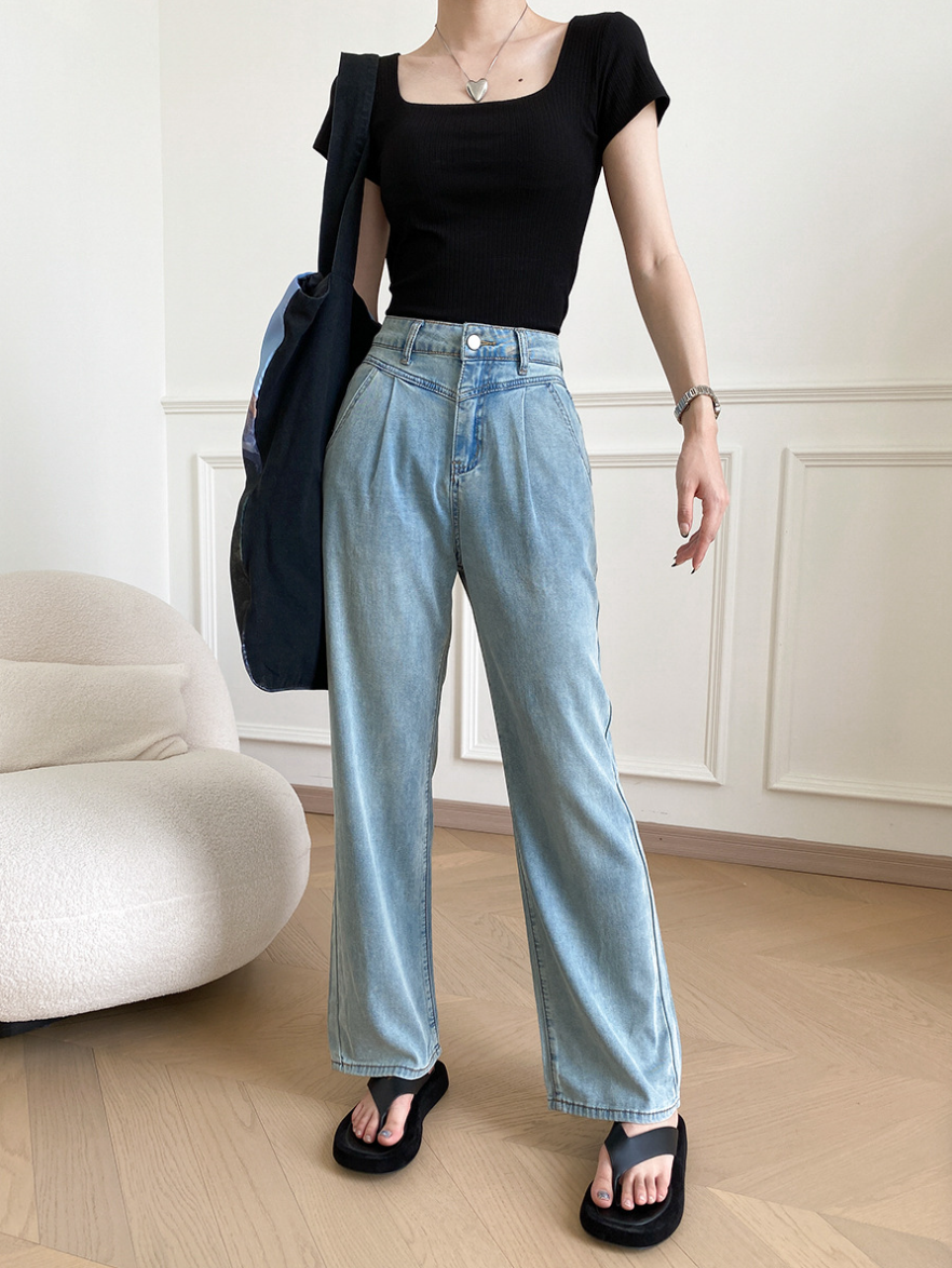 カップ付きスクエアネックリブトップス