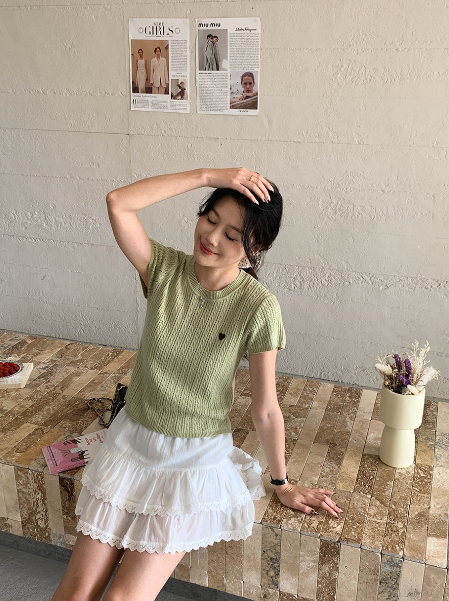 ハート刺繍リブニットトップス