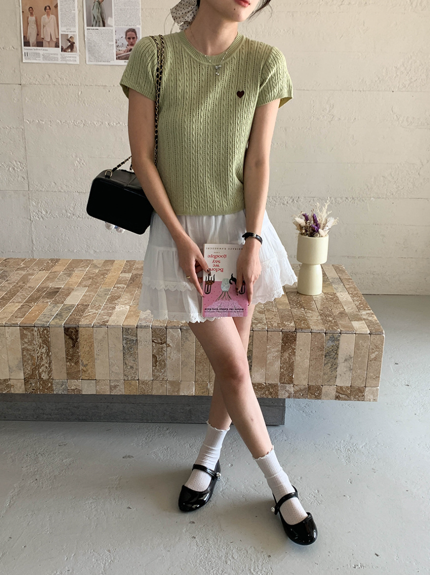 ハート刺繍リブニットトップス