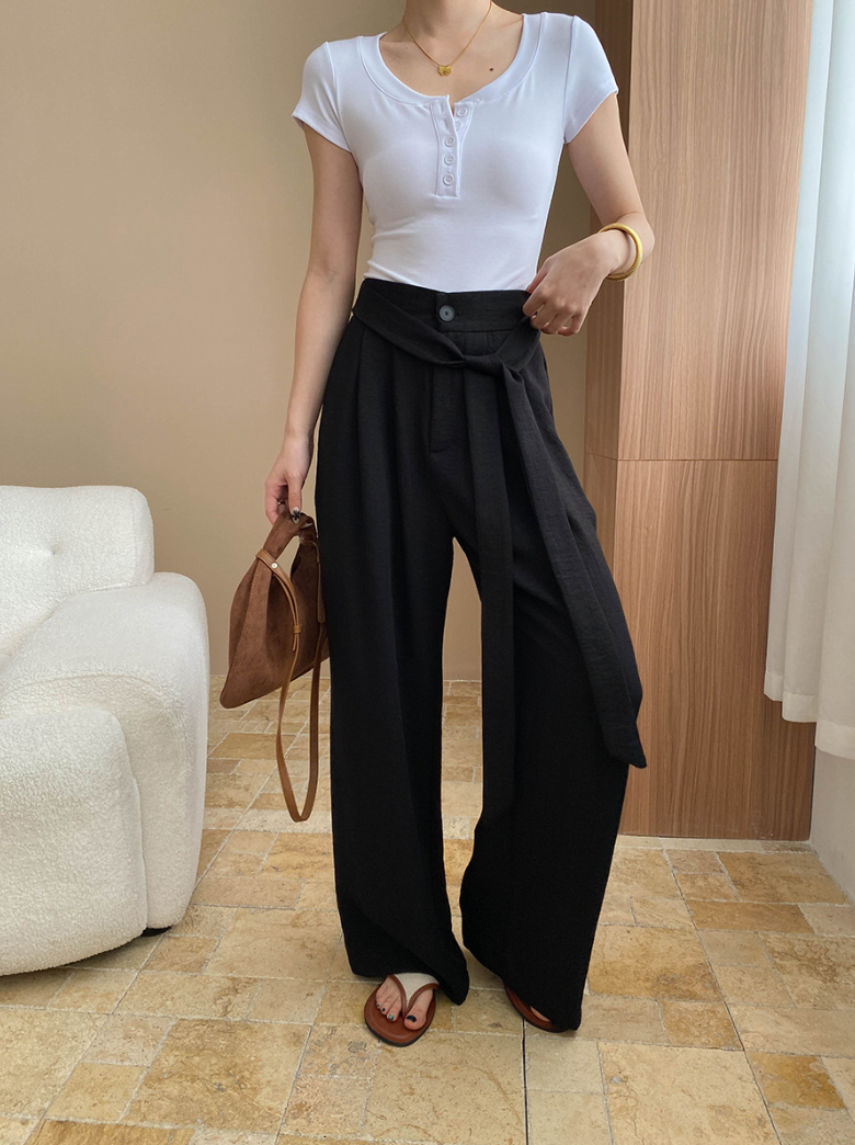 ヘンリーネックリブカットソー