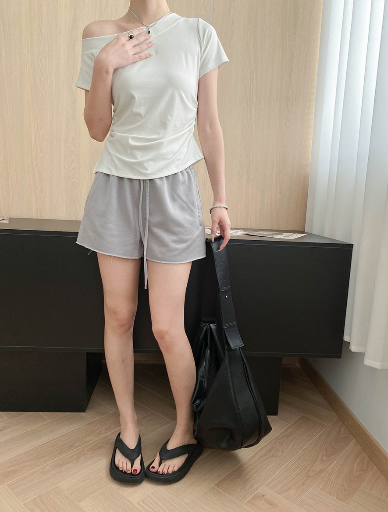 ワンショルカットソー