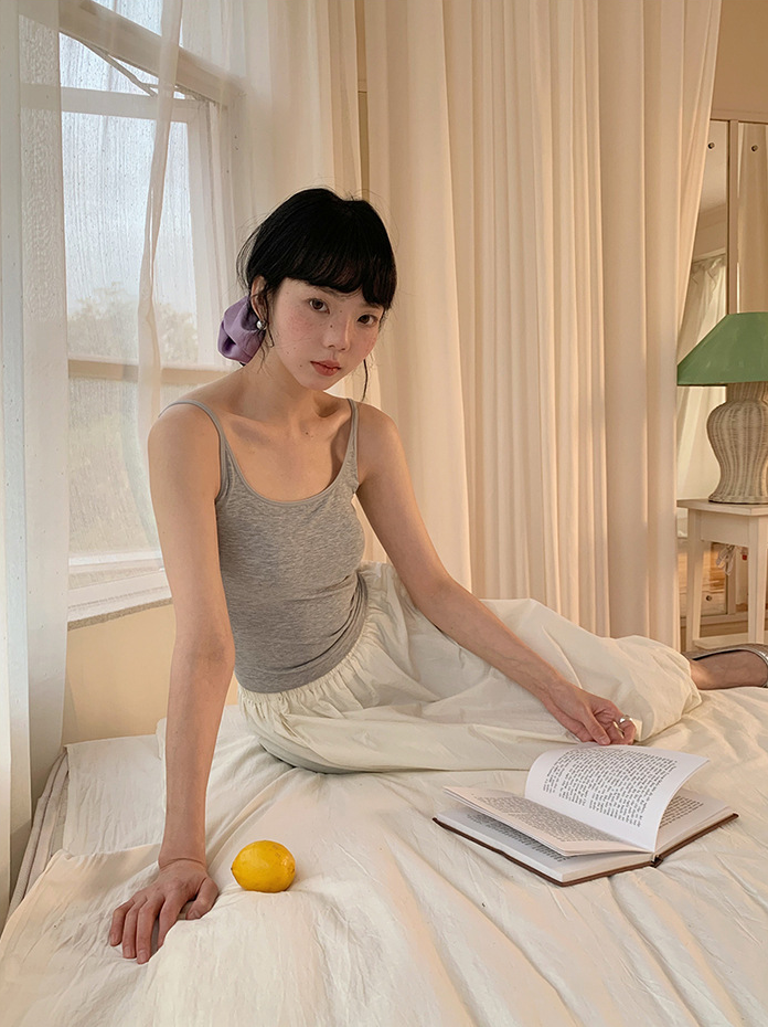 クロスストラップバックデザインキャミ