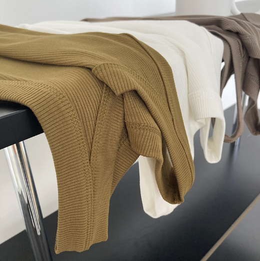 ワイドリブタンクトップ