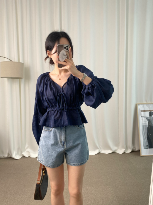 【即納】フロントリボンボリュームスリーブブラウス