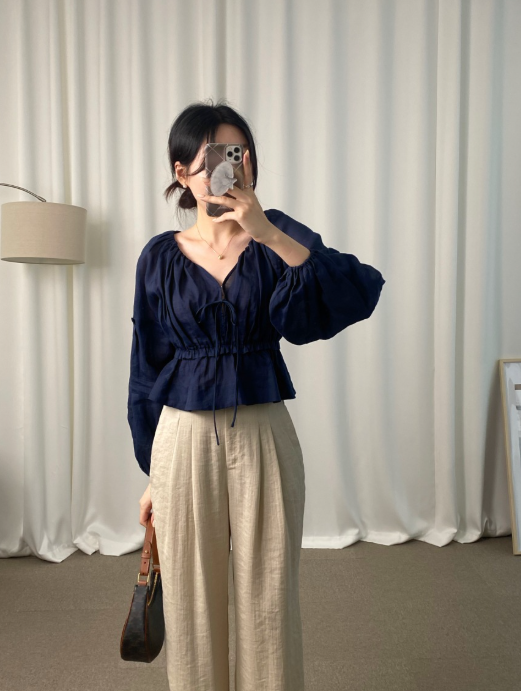 【即納】フロントリボンボリュームスリーブブラウス