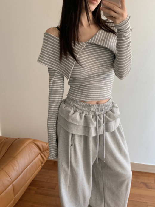 フリルウエストワイドスウェットパンツ