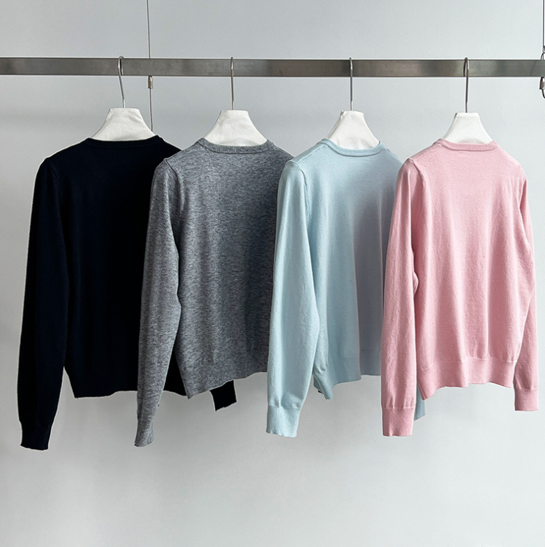 ハートボタンライトカーディガン