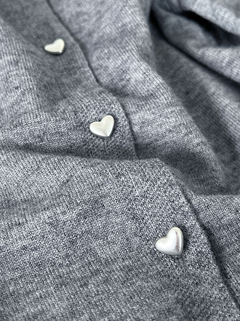 ハートボタンライトカーディガン