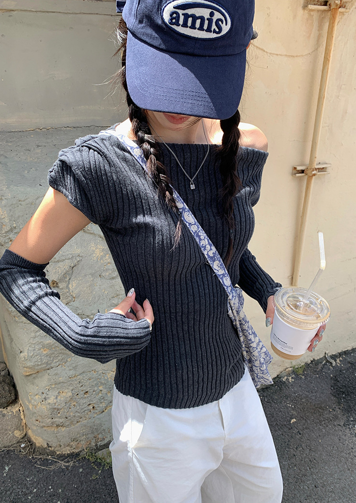 アームウォーマー付きリブトップス