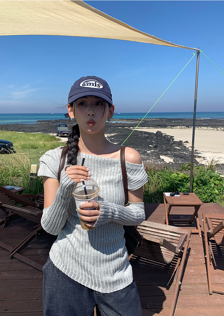 アームウォーマー付きリブトップス