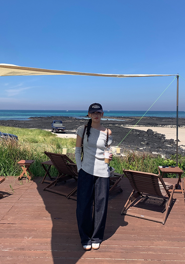 アームウォーマー付きリブトップス