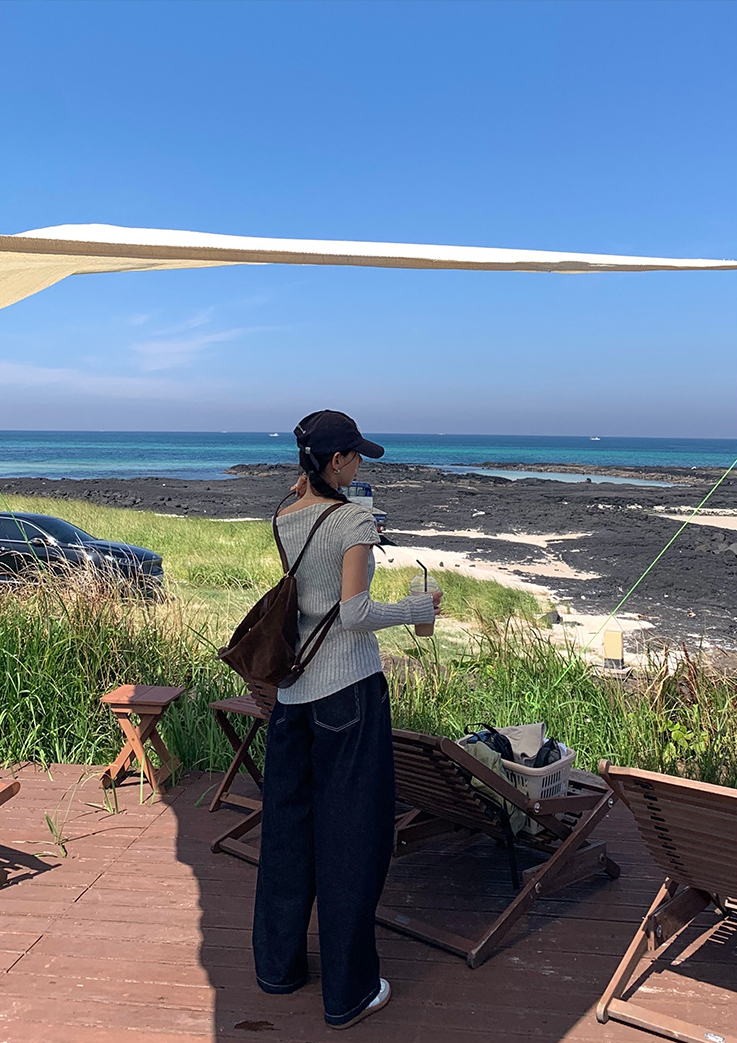 アームウォーマー付きリブトップス