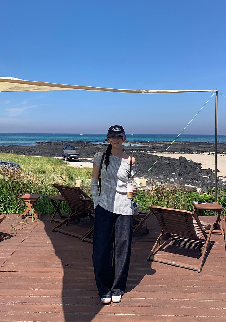 アームウォーマー付きリブトップス