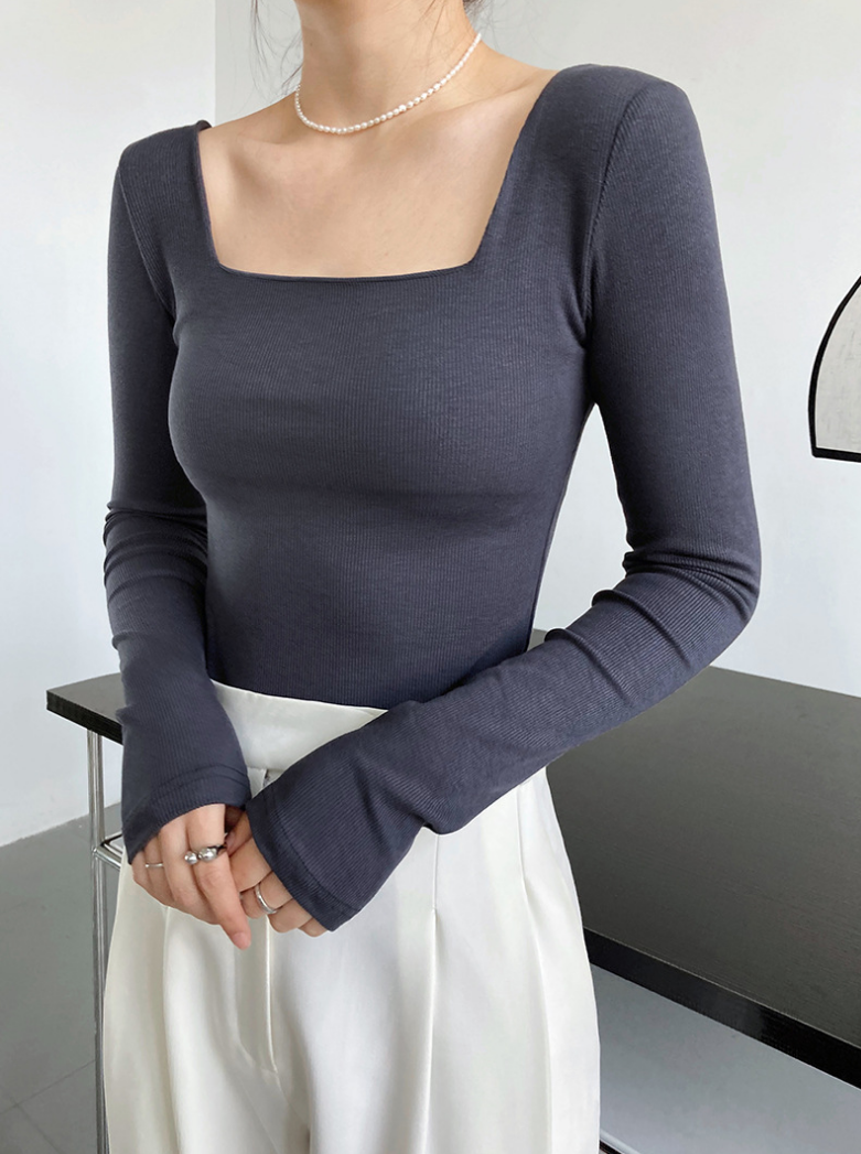 スクエアネックスリムカットソー