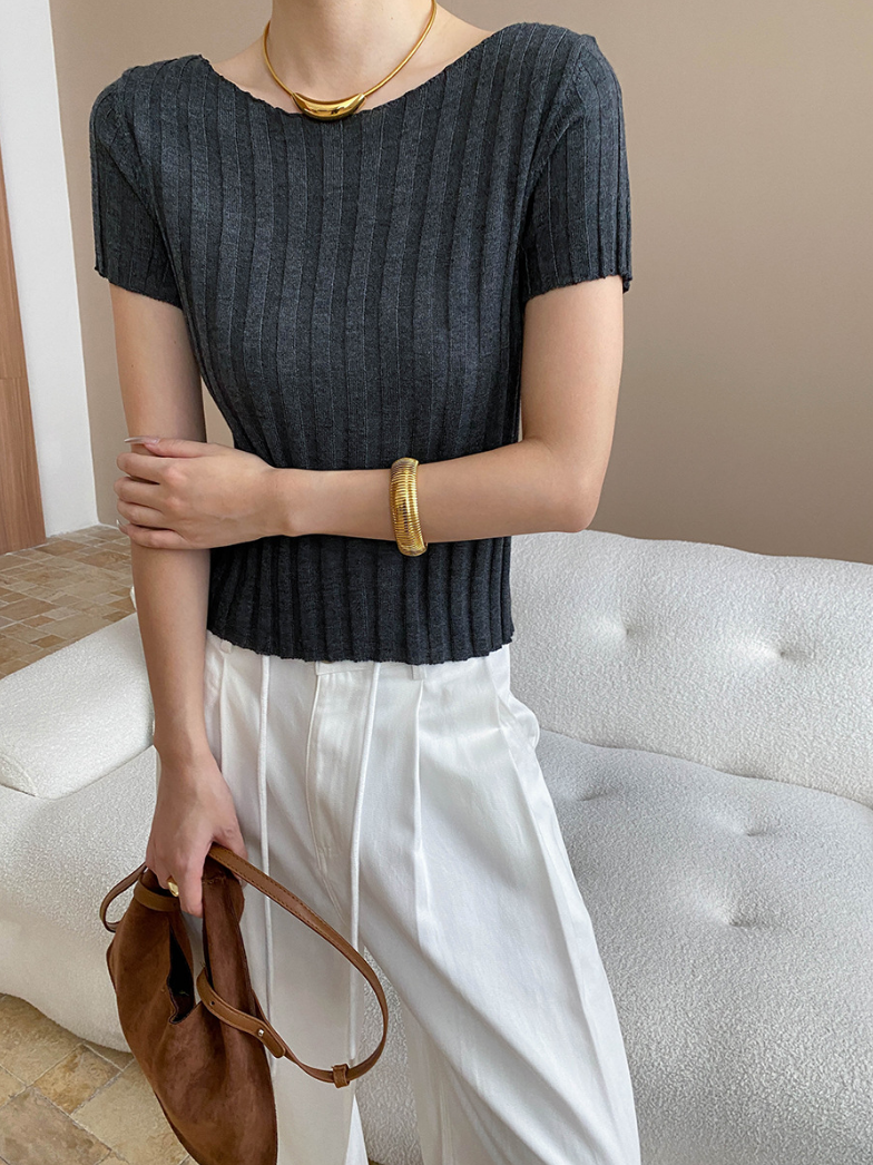 ベーシックワイドリブニット