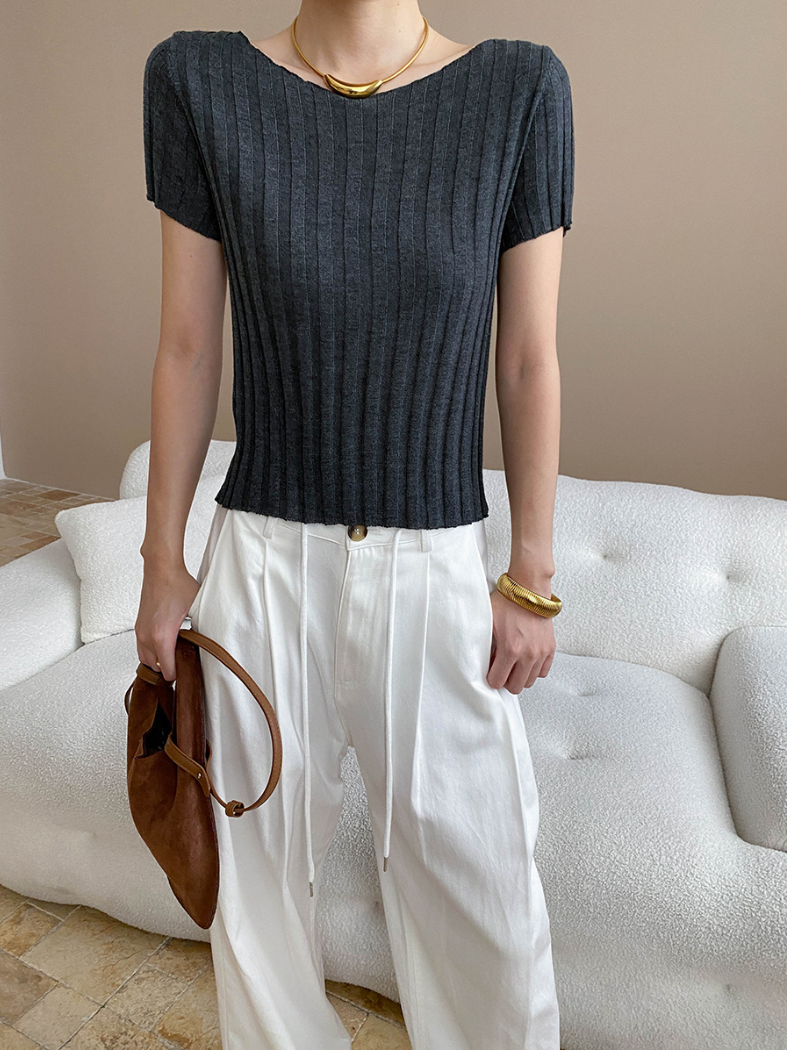 ベーシックワイドリブニット