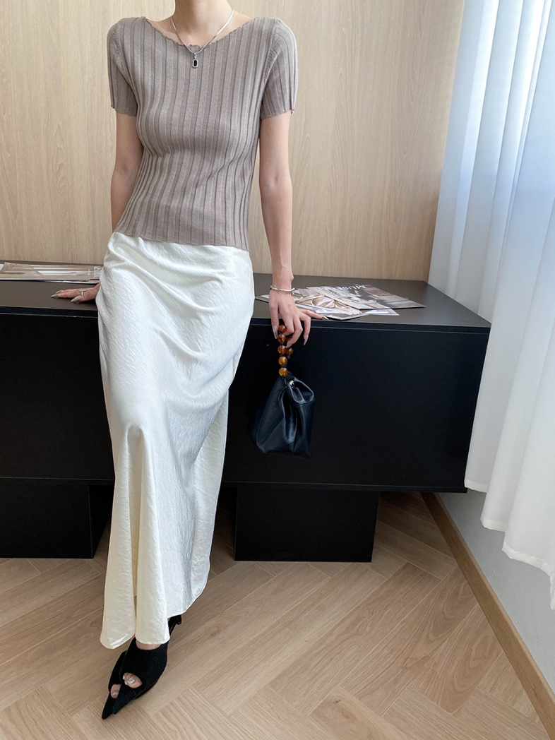 ベーシックワイドリブニット