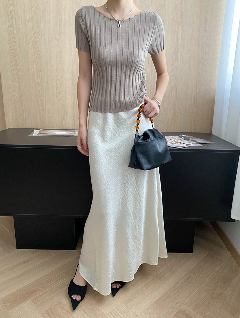 ベーシックワイドリブニット