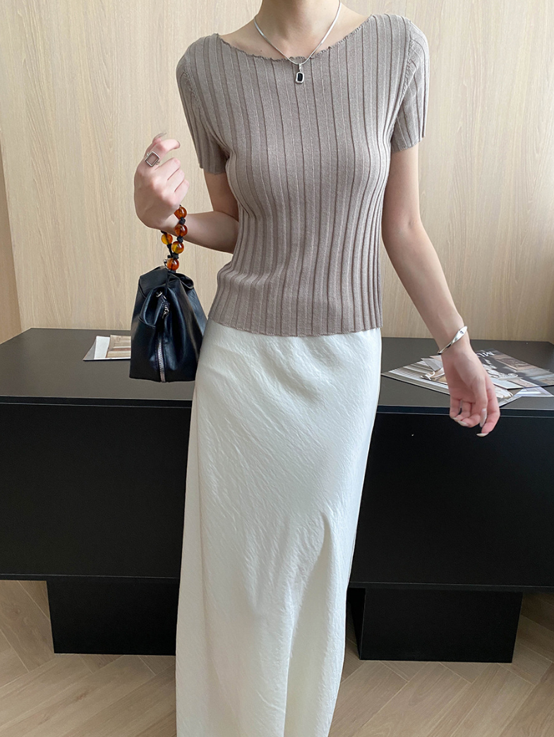 ベーシックワイドリブニット