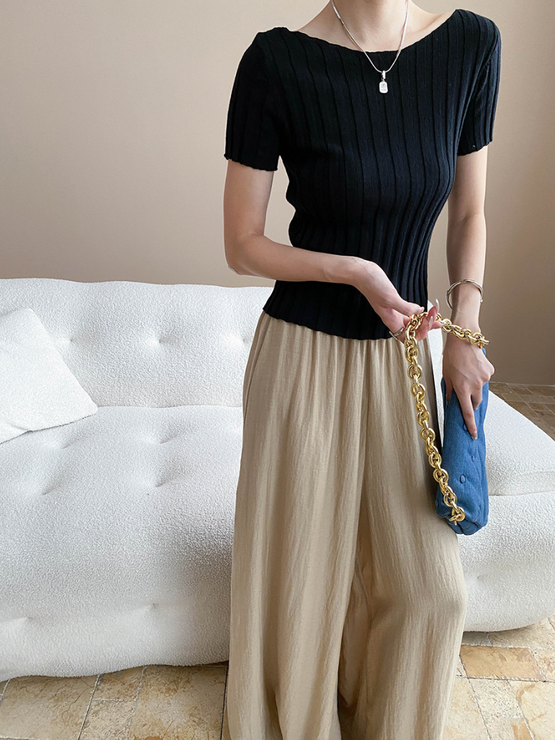 ベーシックワイドリブニット