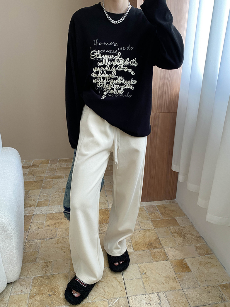 ストレートスウェットパンツ