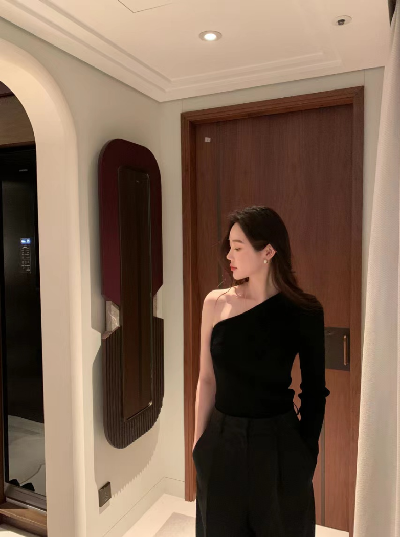 【即納】ワンショルリブカットソー