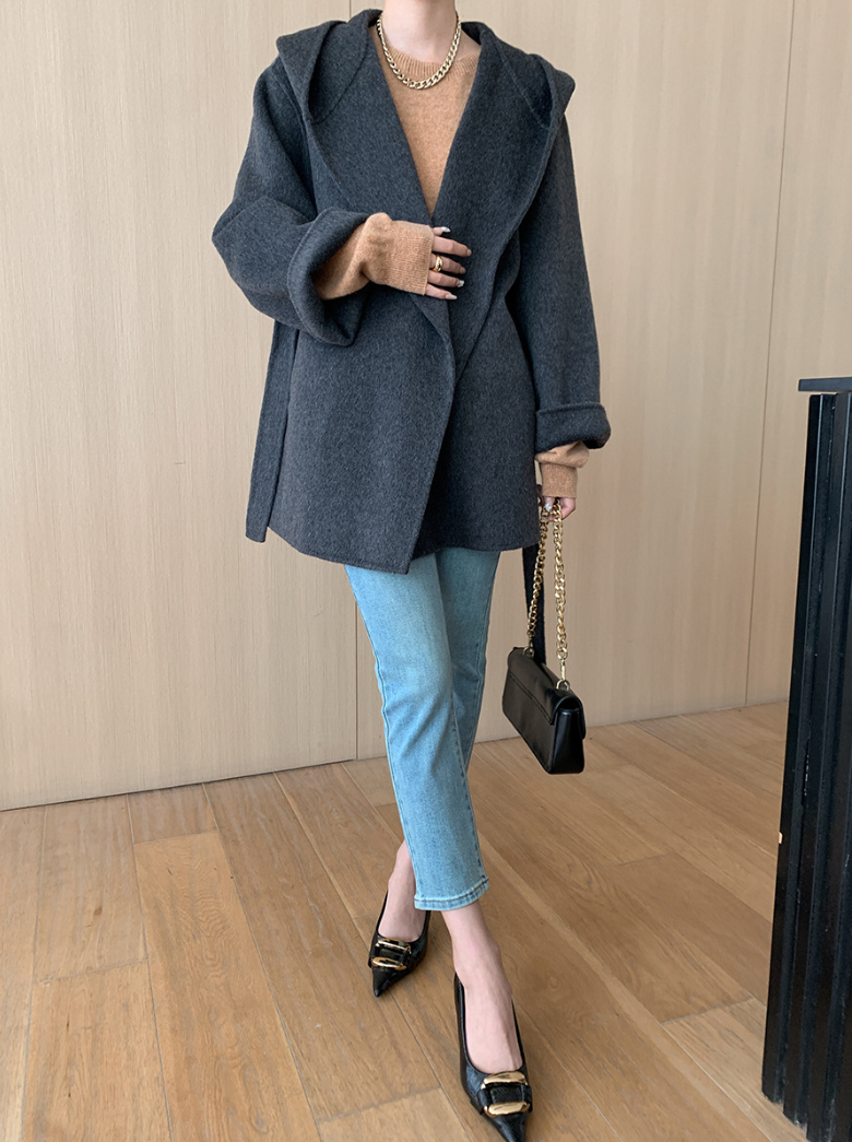 フード付きショートコート