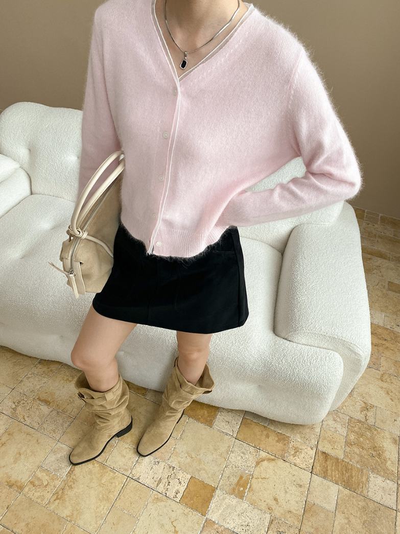 フェザータッチVネックカラーカーディガン