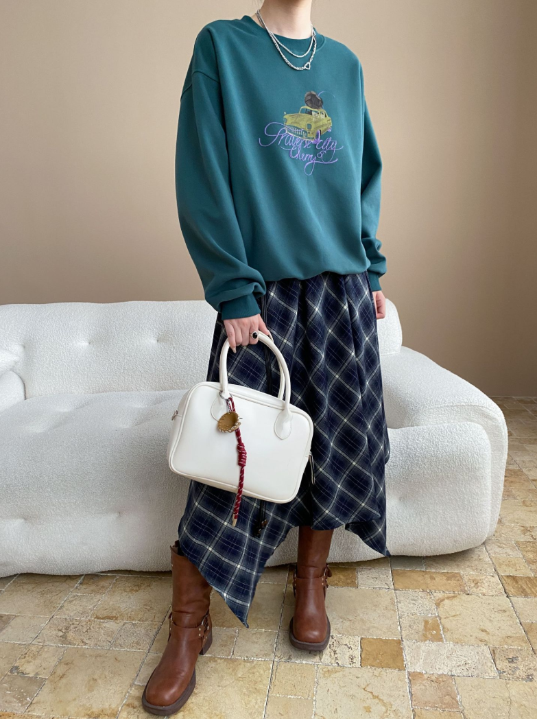 ヴィンテージ刺繍スウェットプルオーバー